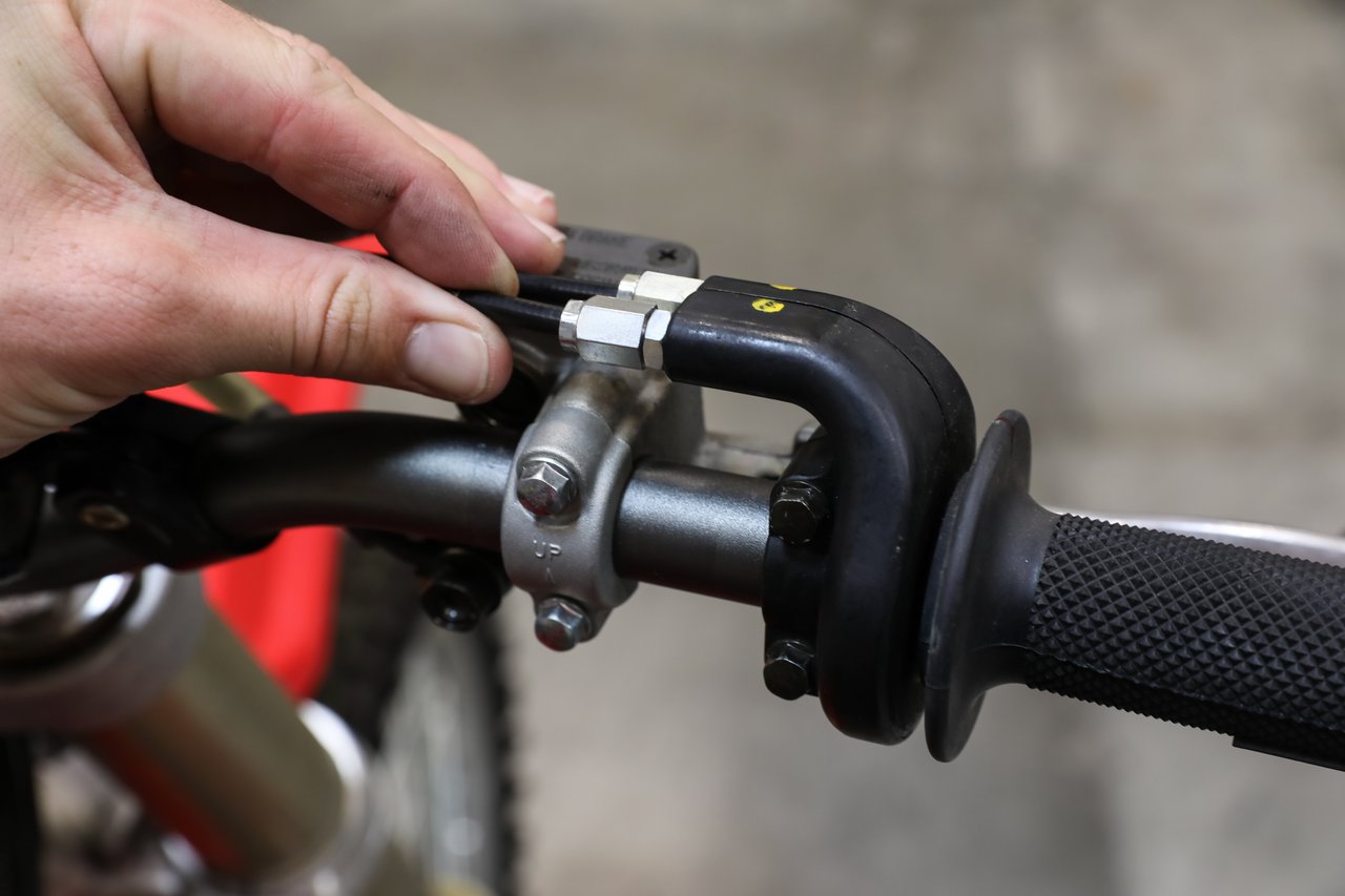 How To Adjust and Replace Your Motorcycle's Throttle Cable